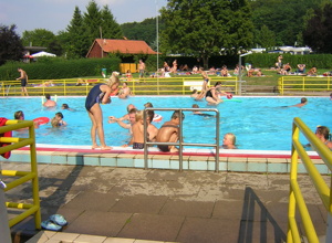 Volksbank: Waldbad Halvestorf