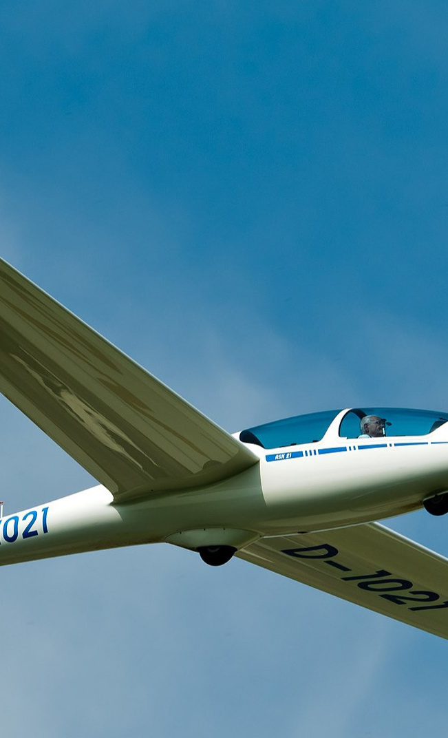 Ablösung Schulungsflugzeug ASK13 durch ASK21B
