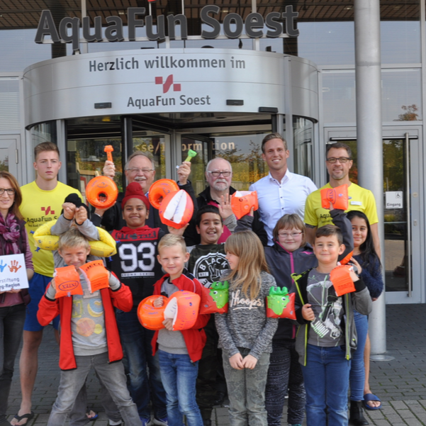 Jedes Kind soll schwimmen können!