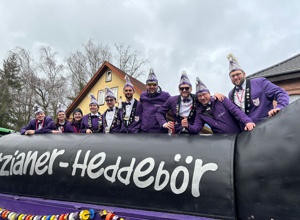 Neues Ornat FG Götzianer Heddebör