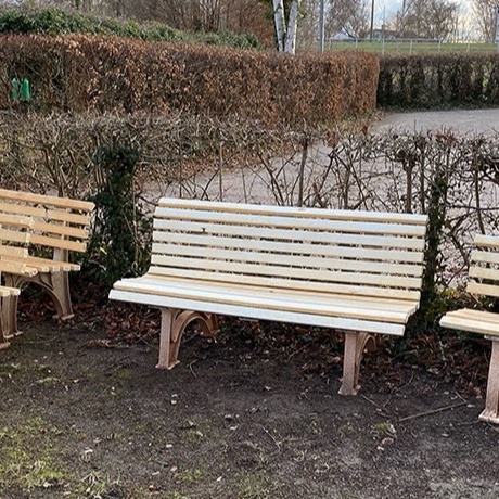 Neue Sitzbänke für unsere Tennisplätze