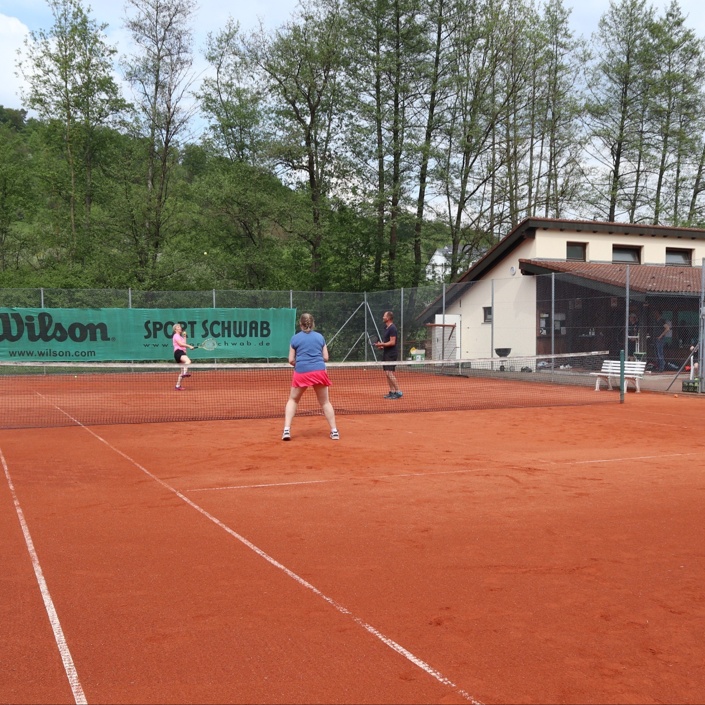 Bewässerungsanlage der Tennisplätze in Schornbach