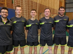 2 Tischtenniswettkampftische und Zubehör für den TTC Wemmetsweiler