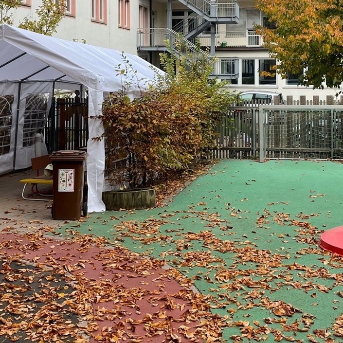Schatten für Kinder der Kita St. Stephan - Sonnensegel
