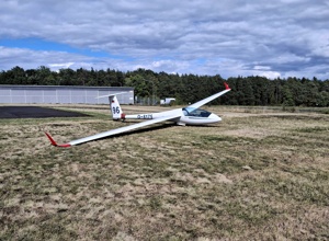 Winglets für das Vereins-Segelflugzeug LS4