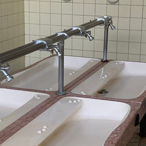 Sanierung Sanitärtrakt Turnhalle Wehrden