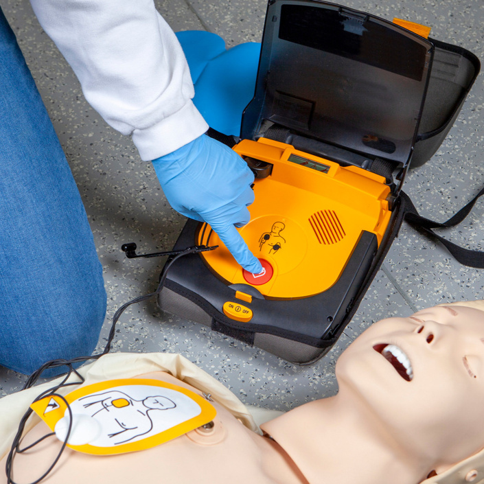 Defibrillator für die Dorfgemeinschaft Meerbodenreuth