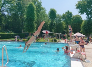 Photovoltaikanlage für wärmeres Wasser  im Freibad Bornekamp, Unna