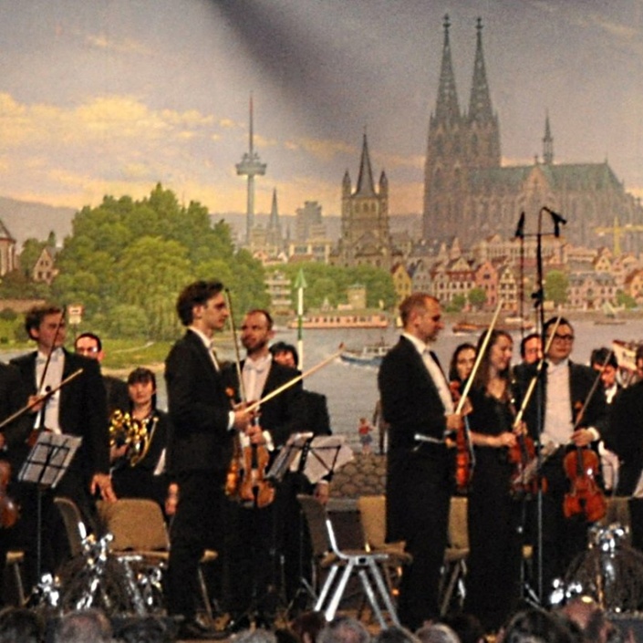 Erhalt der "Hall met Hätz" - Rheinhalle Hersel