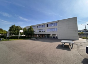 Kletterwand für den Schulhof der IGS Rülzheim