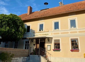 Neues modernes  barrierefreies WC für das Wirtshaus Eisenhofen