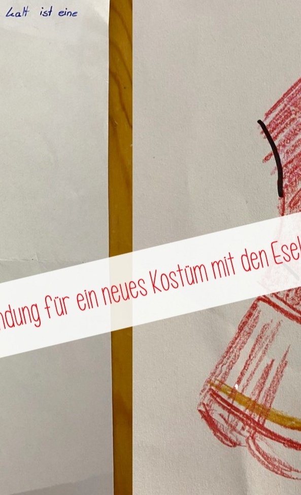 Neue Kostüme für das Kindertanzcorps "Rot-Weiße Eselchen"