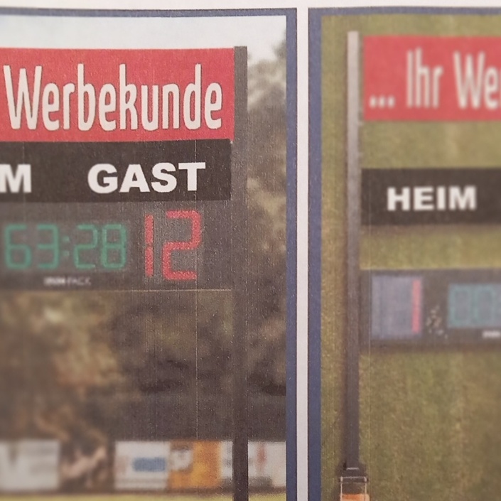 Stadtwerke: LED-Anzeige auf der Sportanlage