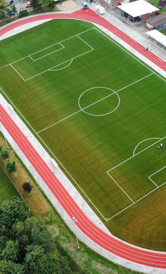 Umbau Kunstrasen mit Kunststofflaufbahn SuS Legden