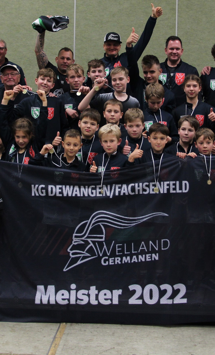 Präsentationsanzüge und Trikots - KG Dewangen-Fachsenfeld