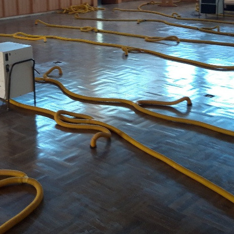 Land Unter im Schützenhaus