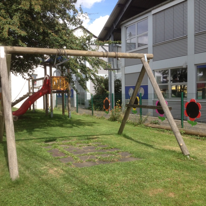 Schaukel für die KiTa "Sonnenland" in Rengsdorf