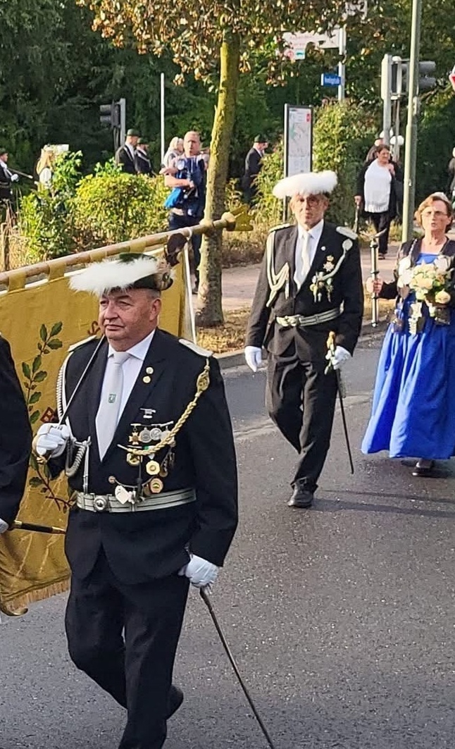 Unsere Schützenfahne braucht eure Unterstützung