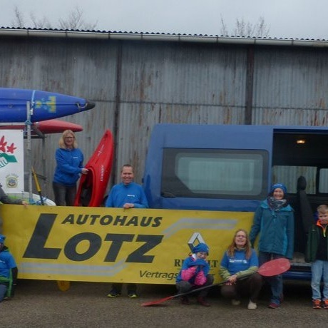 Natursport Kajakfahren: Kleinbus EMIL 2