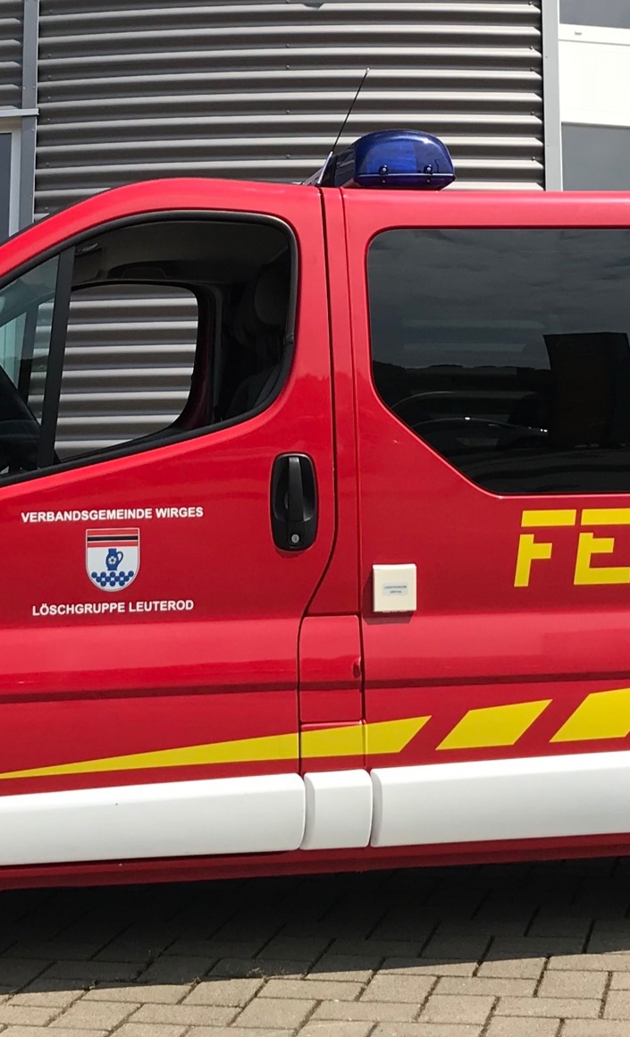 Stellplatz Mannschaftstransporter FW Leuterod