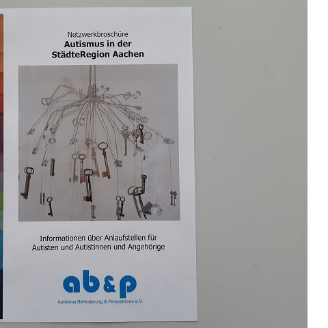 Wegweiser Autismus in der StädteRegion Aachen