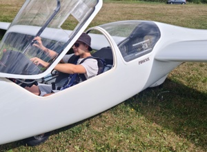 Modernes Kollisionswarnsystem für Schulflugzeuge