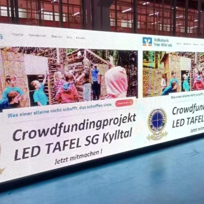 LED-Video-Tafel für den Sportplatz Gerolstein