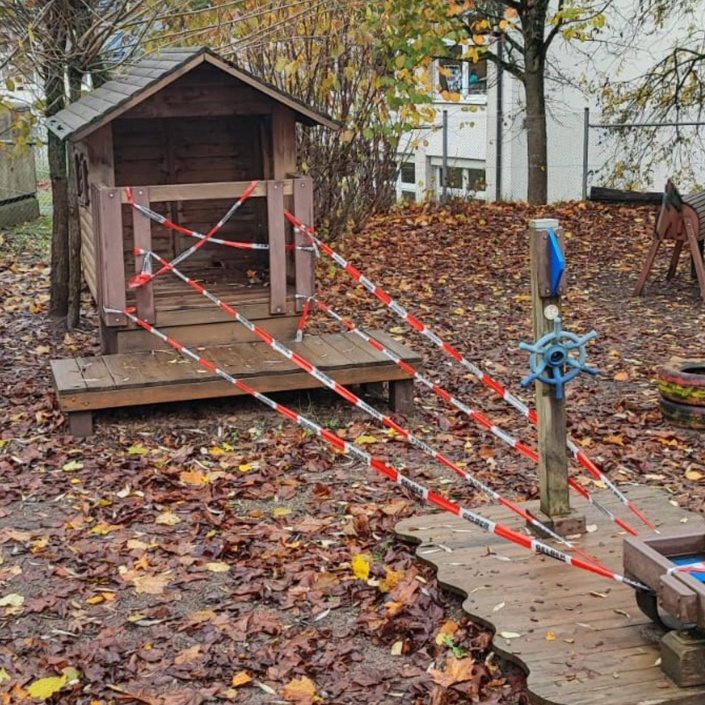 Neue Spielgeräte für das Familienzentrum Unterm Regenbogen