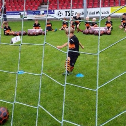 Sportgeräte für unsere Jugendmannschaften