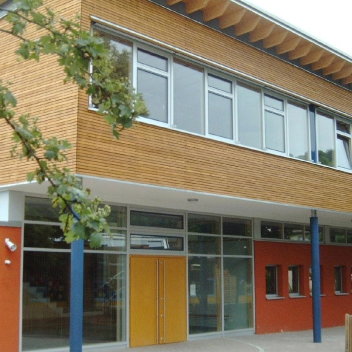 Umgestaltung Schulgarten in ein "grünes Klassenzimmer"