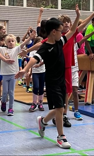 MoveKids: Neue Sport-Shirts für junge Stars