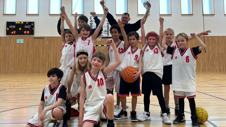 Basketballkörbe-MTV Jugend