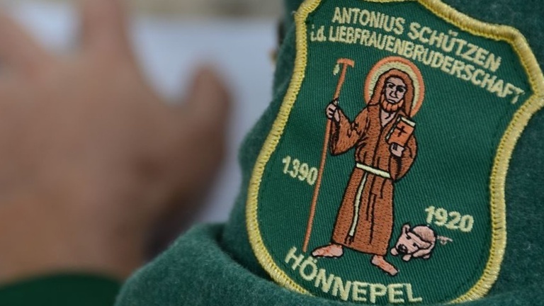 Neue Uniformjacken für die St. Antonius Schützen Hönnepel