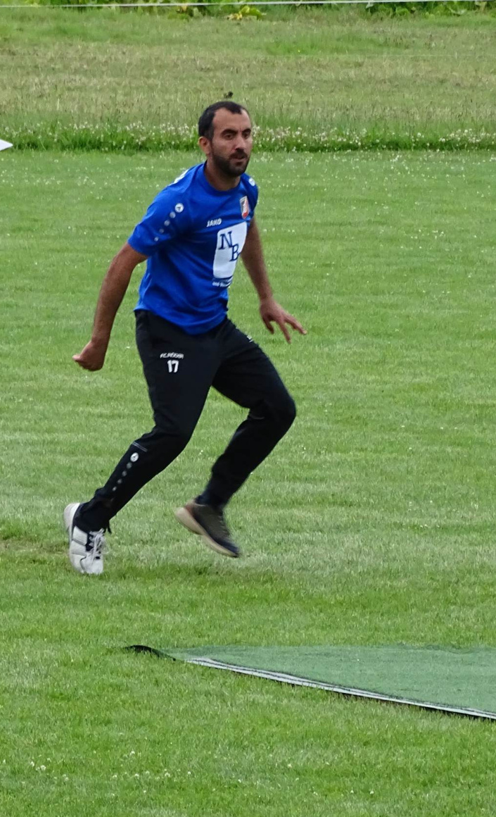 Kunstrasenteppich für Cricketpitch SC Naumburg e.V
