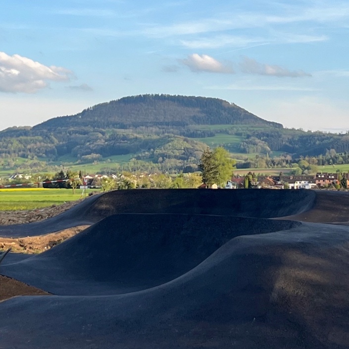 Pumptrackanlage des TV Straßdorf