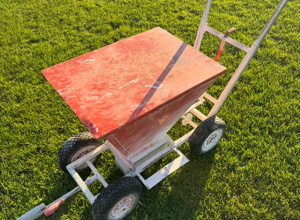 Nassmarkierwagen - Abstreuwagen