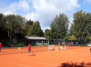 Wir gehören zusammen  - Outfit für unsere Tenniskinder