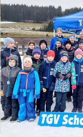 Rollski-Ausrüstung für die Ski-Kids des TGV Schotten