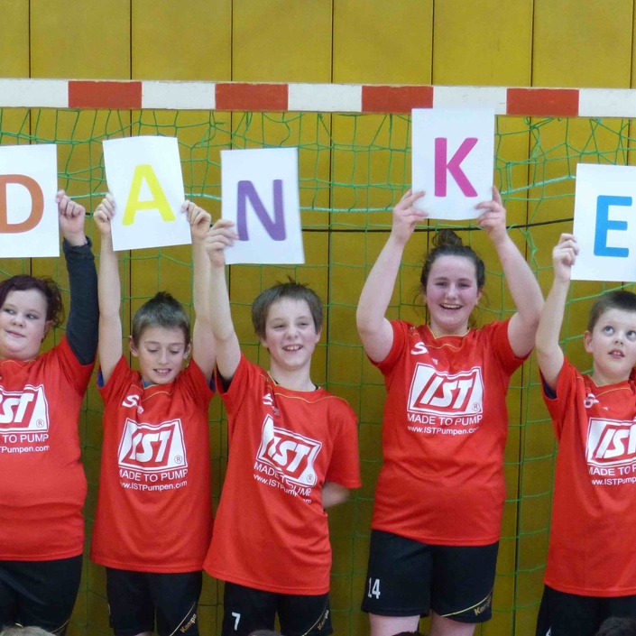 Neues Outfit CVJM Handballkids Waldbröl