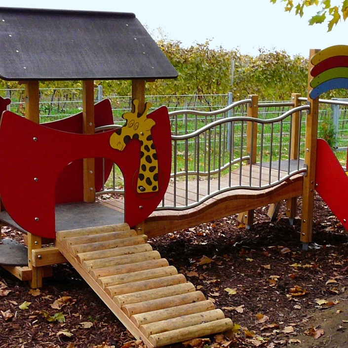 Spielplatzgeräte für Kita Müllenbach