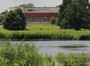 Ein Park der singt für eine friedliche Welt