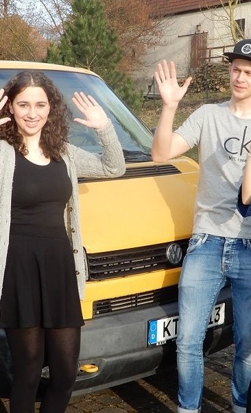 9 Sitze für neuen Jugendbus
