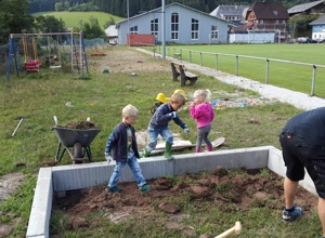 Neuer Spielplatz in Schönenbach