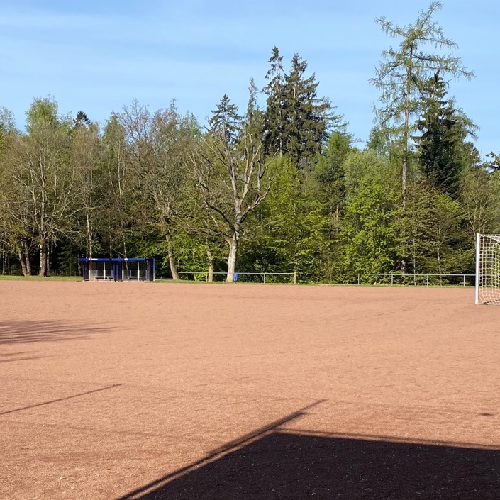 Modernisierung des Fußball-Platzes in Rambach