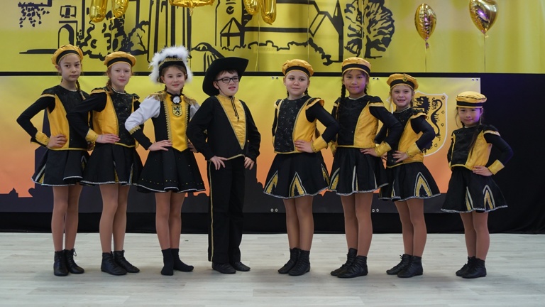 Aufbau eines Uniform- und Kostümfundus