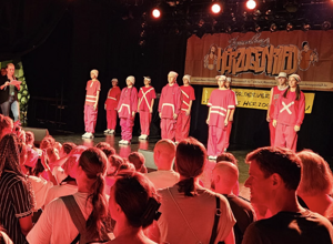 Cooles Outfit für die HipHop-Dancer des VfL Ostdorf