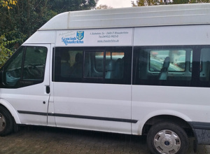 "Bürgerbus" wird Transporter für Fehntjer Helferkreis e. V.