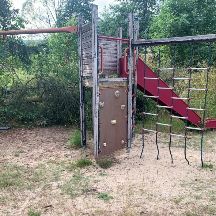 Spielplatzerneuerung auf dem Erlenacker