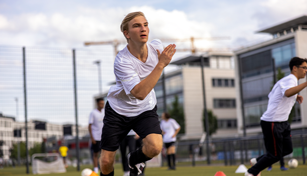 Über VR Bank München Land eG