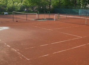 Neuanschaffung Tennisplatz-Zubehör